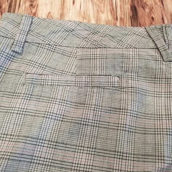 Gloria Vanderbilt gray plaid dress slacks size 18 - Picture 11 of 15